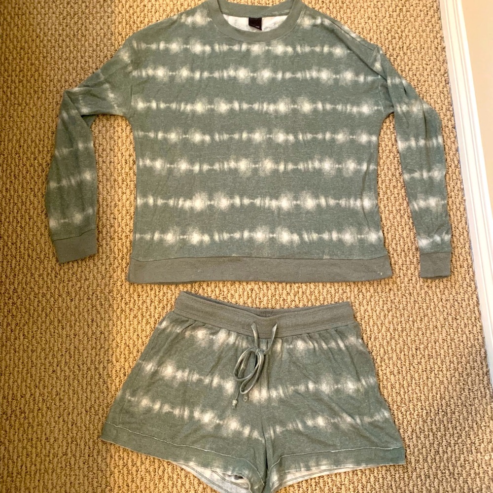 Free Press super soft short and sweatshirt outfit